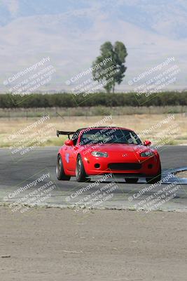 media/Sep-15-2024-Speed Ventures (Sun) [[7a54f7ed2f]]/Yellow Group/Session 1 (Outside Grapevine)/